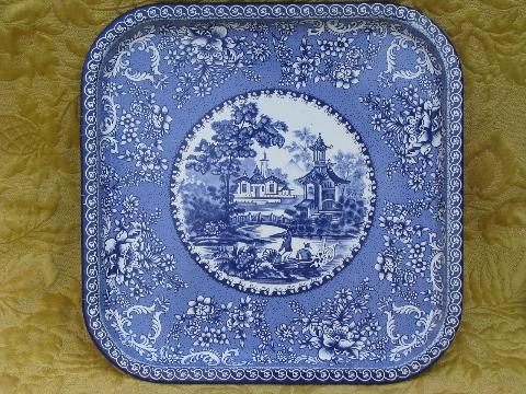 photo of vintage Daher toleware tray plate, blue and white pagodas and pond #1
