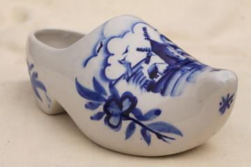 catalog photo of vintage Delft blue & white hand painted Dutch shoe, porcelain planter flower pot