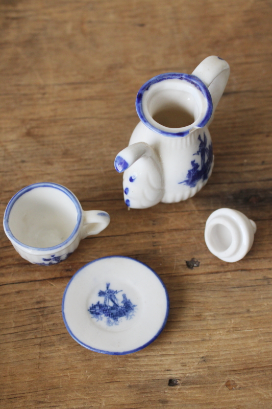 photo of vintage Delft style blue & white china, miniature tea set doll dishes  #4