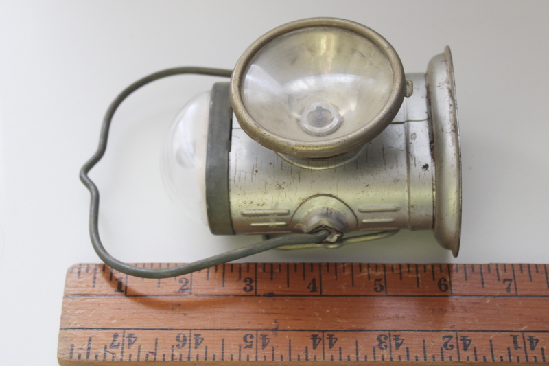 photo of vintage Delta Electric Juniorlite battery lantern flashlight two light lamp w/ handle #2
