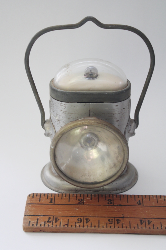 photo of vintage Delta Electric Juniorlite battery lantern flashlight two light lamp w/ handle #3