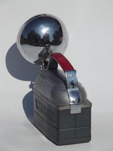 photo of vintage Delta Power-King battery floodlight flashlight, camping lantern #4