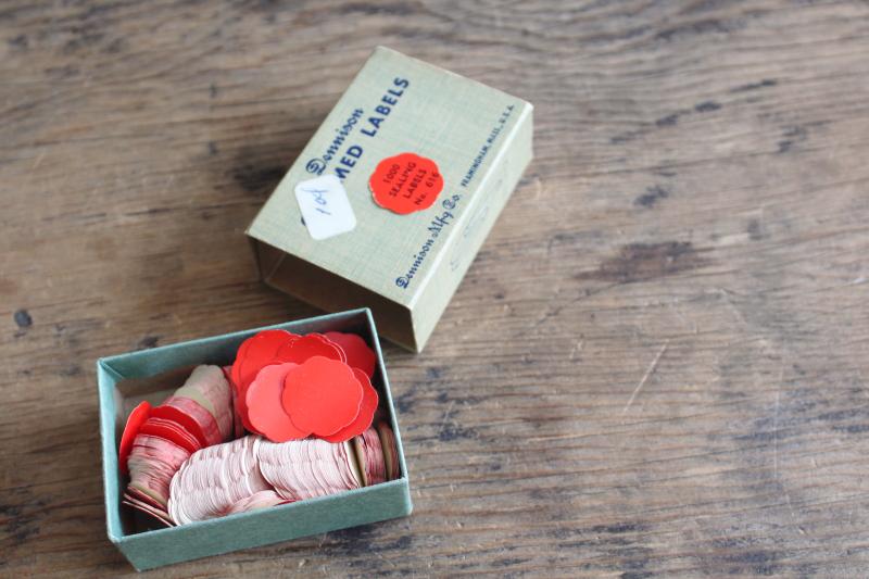 photo of vintage Dennison gummed labels, scalloped round red paper seals in original box #5