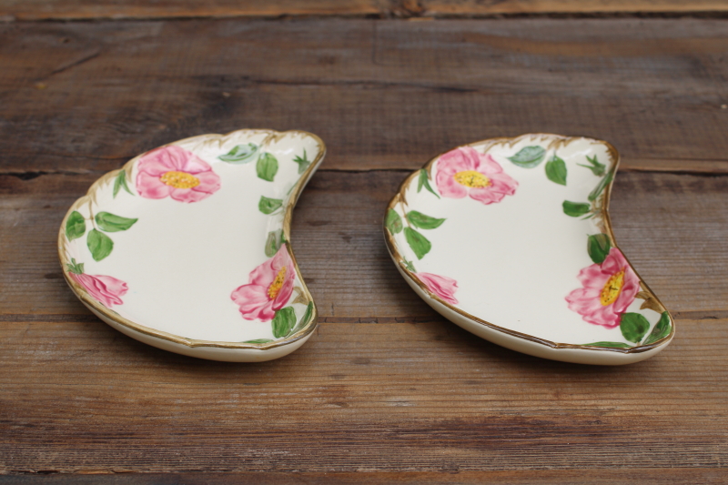 photo of vintage Desert Rose USA Franciscan pottery crescent shape salad side plates #1