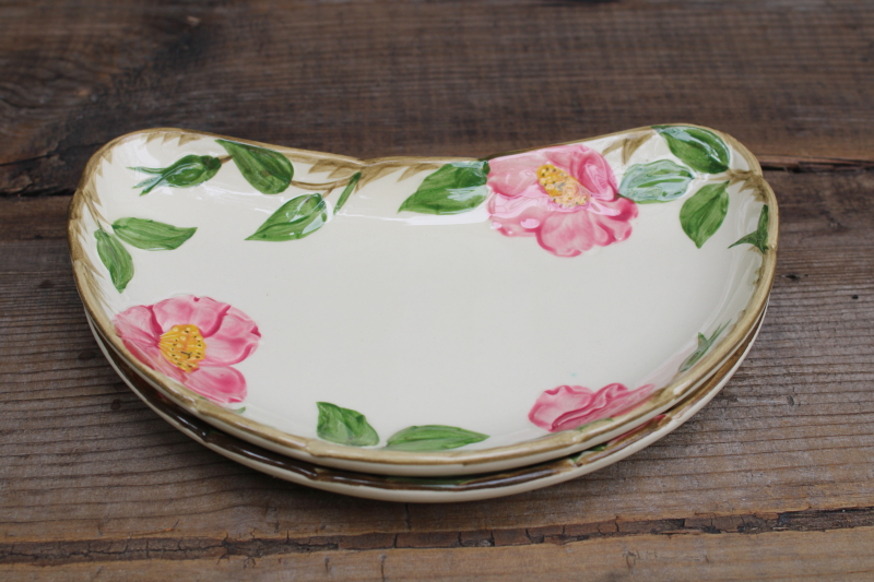 photo of vintage Desert Rose USA Franciscan pottery crescent shape salad side plates #6