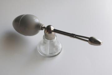 catalog photo of vintage Devilbiss No 127 spray atomizer, working rubber bulb apparatus w/ bottle 