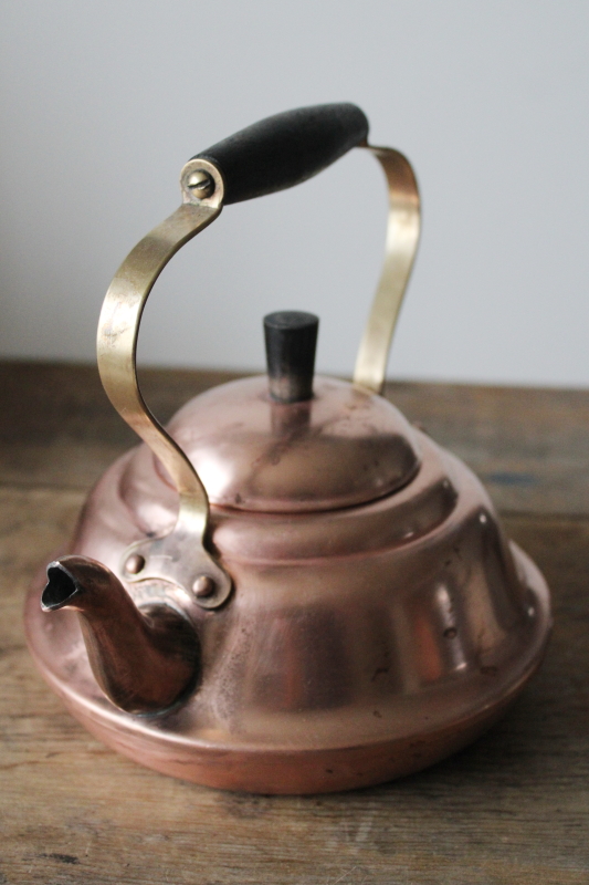 photo of vintage Douro Portugal copper tea kettle, worn old copper teapot w/ brass & wood handle  #3