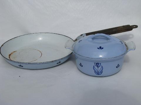 photo of vintage Dru enamel cast iron dutch oven pot & pan, Holland tulips #1