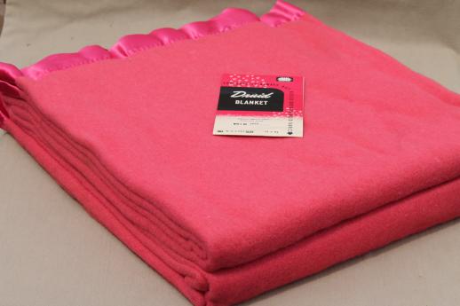 photo of vintage Druid label blanket, cherry pink rayon / cotton / wool plush bed blanket #3