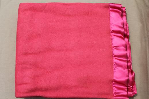 photo of vintage Druid label blanket, cherry pink rayon / cotton / wool plush bed blanket #4