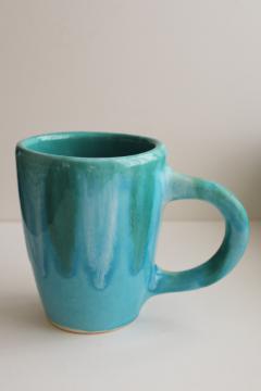 catalog photo of vintage Dryden Arkansas pottery coffee mug, turquoise aqua blue green drip glaze 