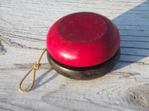 photo of vintage Duncan wood yo-yo and spinning tops, old wooden toys lot #3