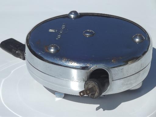 photo of vintage Electrolux extension cord, retractable electrical cord reel #5