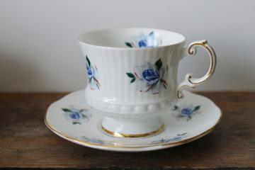 catalog photo of vintage Elizabethan fine bone china tea cup & saucer blue rose floral 