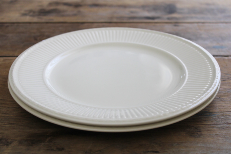 photo of vintage England Wedgwood Edme dinner plates, fluted pattern plain ivory creamware china #6