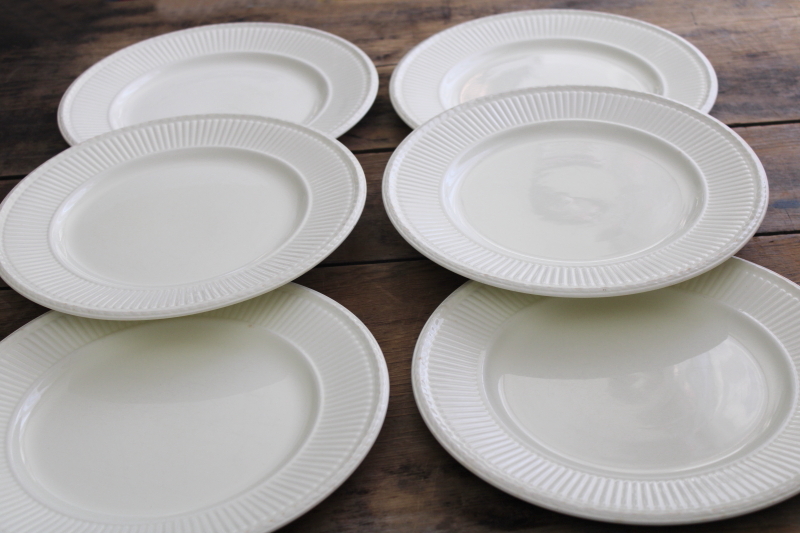 photo of vintage England Wedgwood Edme dinner plates, fluted pattern plain ivory creamware china #1