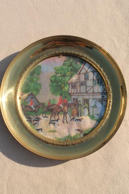 photo of vintage English country hunt scenes, brass wall plaques plate frames w/ color foil pictures #4