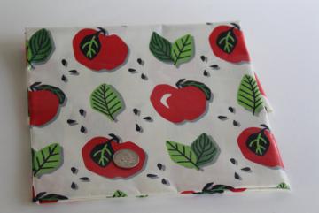 catalog photo of vintage Everglaze cotton chintz fabric, red apples print on white