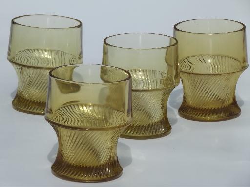 photo of vintage Federal Diana amber glass drinking glasses, swirled rib pattern #1