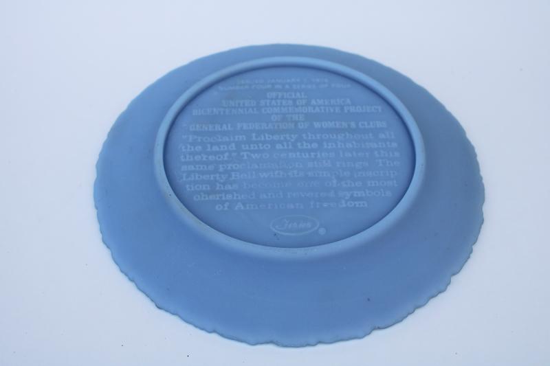 photo of vintage Fenton bicentennial Liberty Bell plate in blue satin glass, USA patriotic historical scene #5