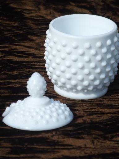 photo of vintage Fenton hobnail milk glass jam pot, preserves jar w/ notched lid  #2