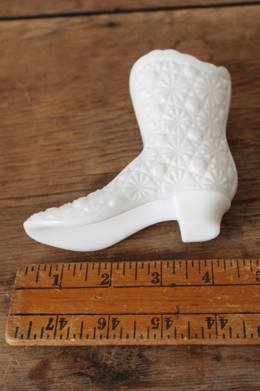 photo of vintage Fenton milk glass boot, figurine or tiny vase daisy & button glass  #3
