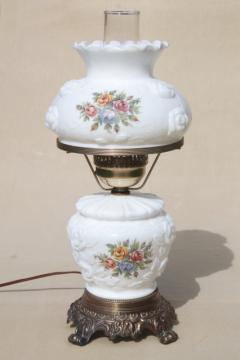 catalog photo of vintage Fenton milk glass lamp, puffy rose w/ roses lampshade & lighted base