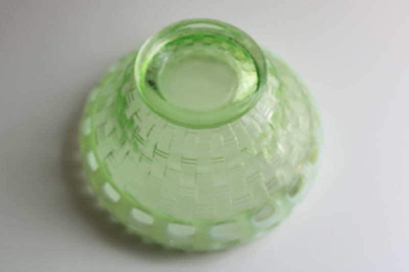 photo of vintage Fenton opalescent green uranium glass, basket weave pattern bowl lace edge  #4