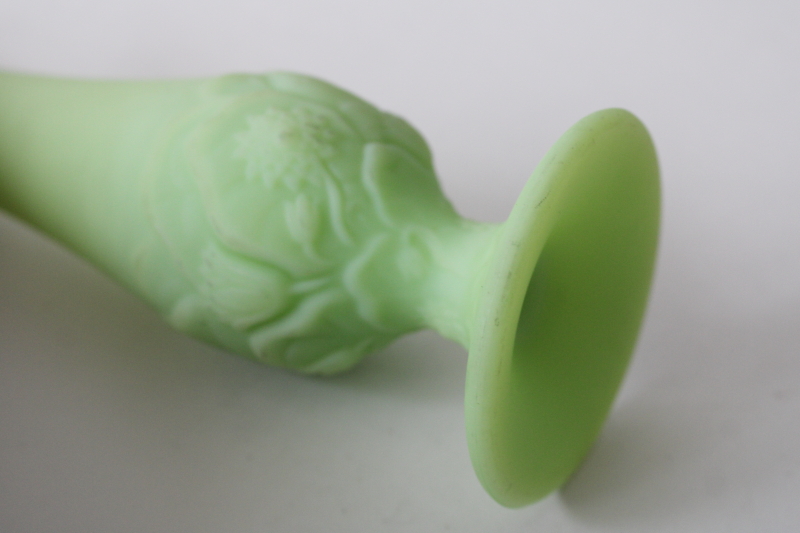 photo of vintage Fenton uranium glow lime custard satin glass bud vase, water lily pattern #3