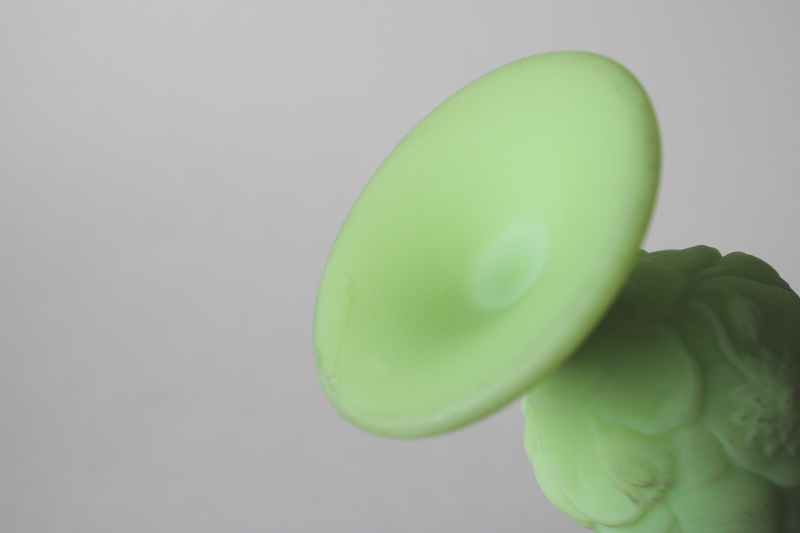 photo of vintage Fenton uranium glow lime custard satin glass bud vase, water lily pattern #4
