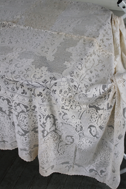 photo of vintage Fieldcrest label cotton lace tablecloth, Quaker lace type cloth 78" x 68" #5