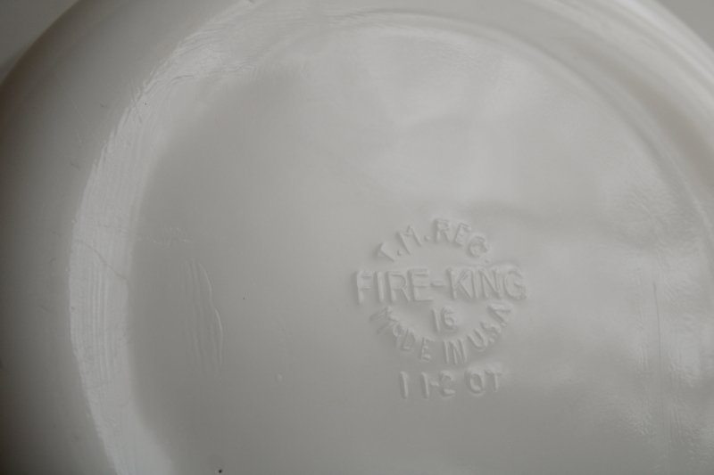 photo of vintage Fire King milk glass Spring Wreath pattern casserole baking dish #5