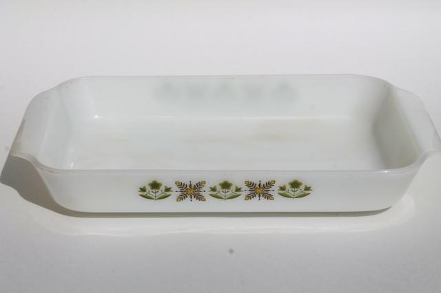 photo of vintage Fire-King green meadow pattern milk glass baking dish, rectangular pan #2