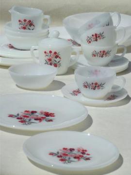 catalog photo of vintage Fire-King primrose flowered glass dishes, complete set for 4