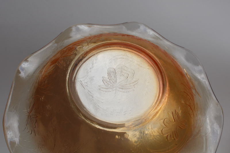 photo of vintage Floragold Jeannette glass, large ruffled bowl w/ iridescent peach luster color #3