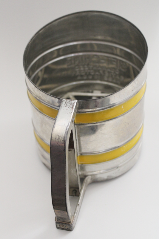 photo of vintage Foley flour sifter w/ yellow band, Sift-Chine Guaranteed Satisfactory #3