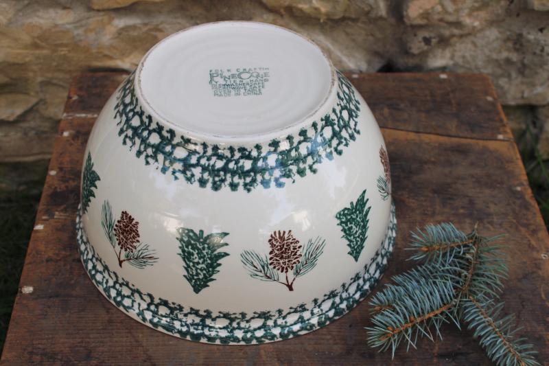 photo of vintage Folkcraft Christmas pine cone tree spongeware stoneware, big mixing bowl #6