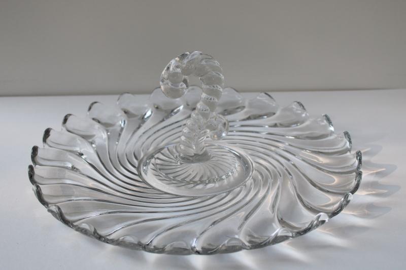 photo of vintage Fostoria Colony pattern swirl glass sandwich tray, plate w/ center handle #2