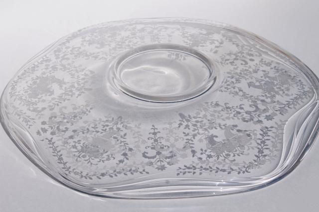 photo of vintage Fostoria Mayflower etch cake / torte plate, Coronet shape etched glass #4