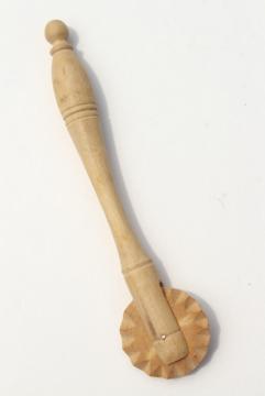 catalog photo of vintage French hand carved wood pie crimper w/ rolling wheel, pastry bakers baking tool
