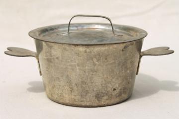 catalog photo of vintage French tin pot w/ heart shaped handles, beautiful old zinc color tinning