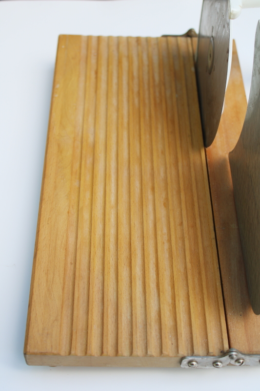 photo of vintage General 208 Fold A Way hand crank slicer, rare wood board base bread or meat slicer  #14