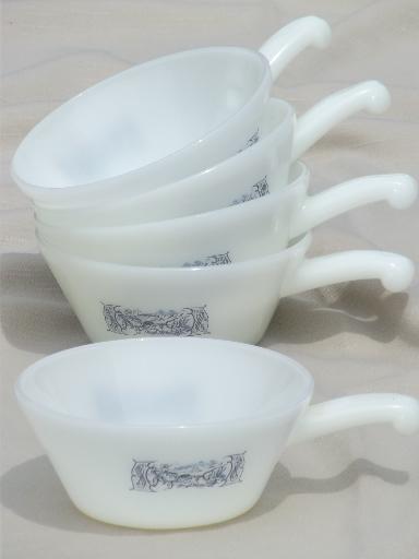 photo of vintage Glasbake Currier & Ives stick handle onion soup bowl casseroles #1