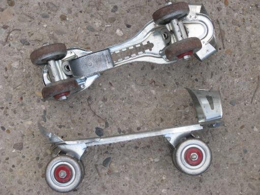 photo of vintage Globe roller skates w/ metal wheels, adjustable fit over shoe #3
