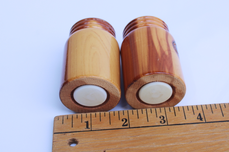 photo of vintage Grand Rapids Minnesota souvenir mini wood Mason jars salt & pepper shakers #3
