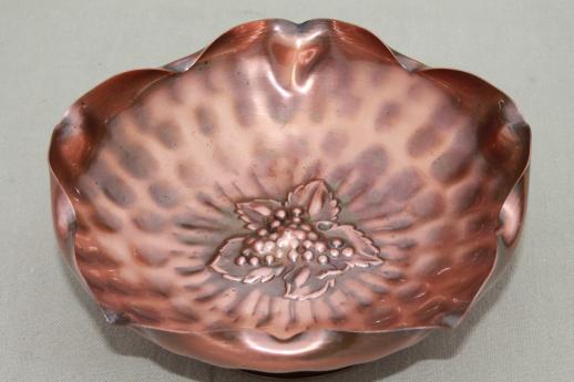 photo of vintage Gregorian copper bowl, flower shaped dish retro hammered hand-wrought copper #3