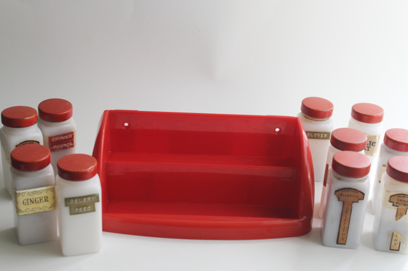 photo of vintage Griffiths spice set, red plastic spice rack w/ milk glass jars, metal shaker lids  #4