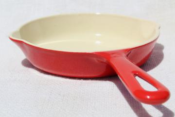 catalog photo of vintage Griswold cast iron enamel 6 inch skillet, red enameled small frying pan