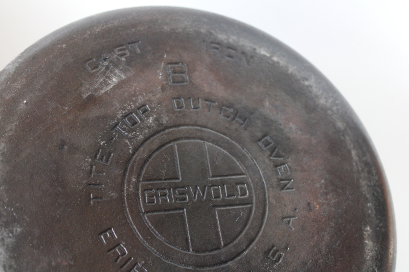 photo of vintage Griswold large logo cast iron dutch oven pot no 8 no lid, nice flat pan bottom #2