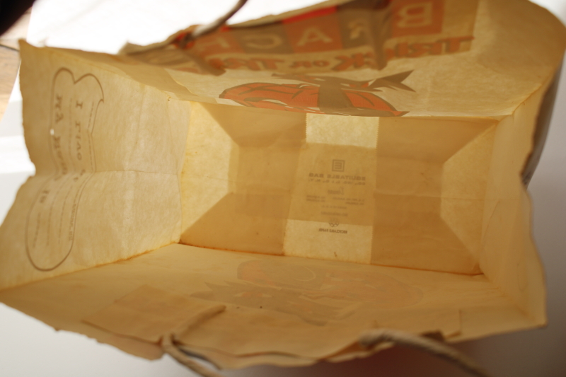 photo of vintage Halloween Brach's Trick or Treats paper treat bag, black cat & jack o lantern print #6